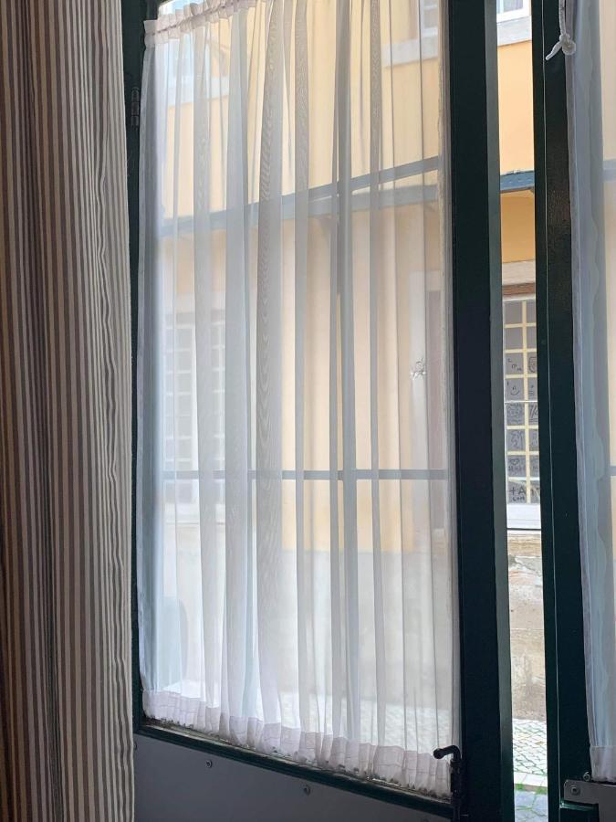 Artist Mini Estudio Apartment Lisbon Luaran gambar